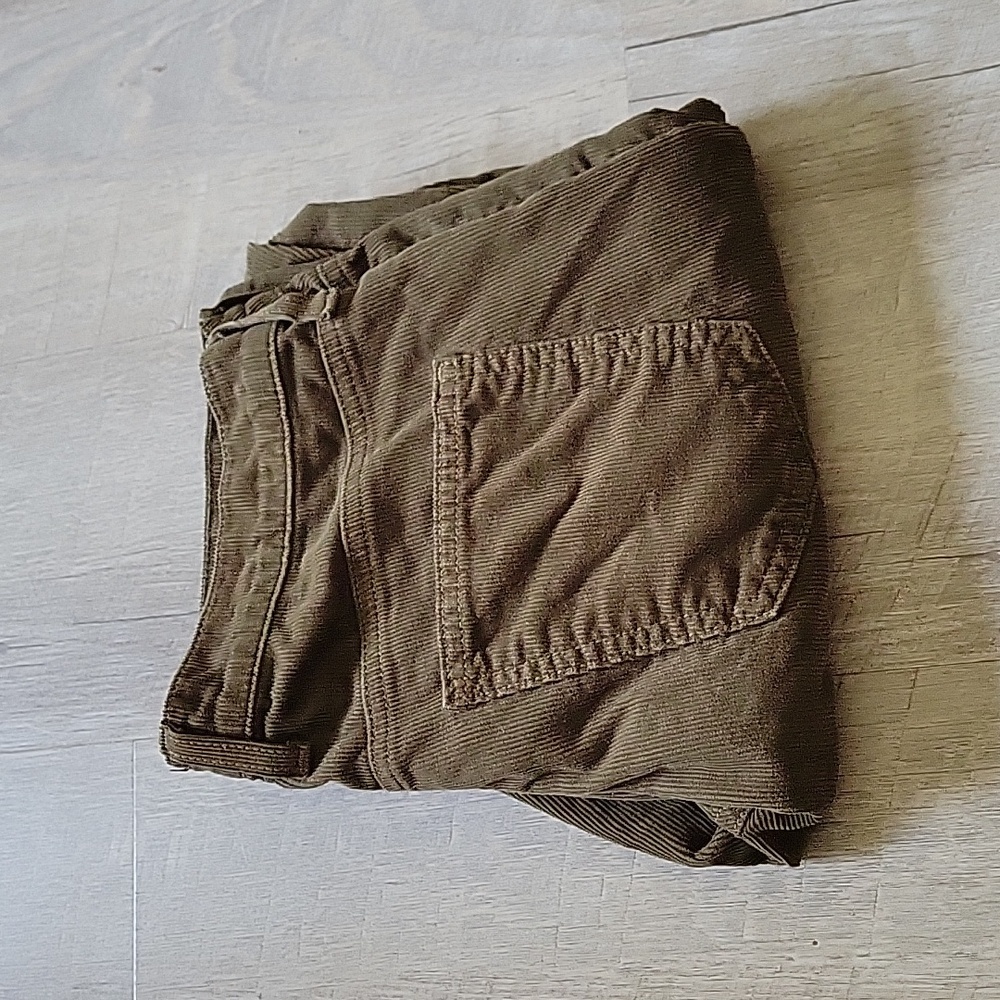 Current Elliott olive green corduroy boyfriend jeans size 25